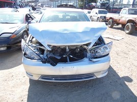 2005 TOYOTA CAMRY LE SILVER 3.0 AT Z20957